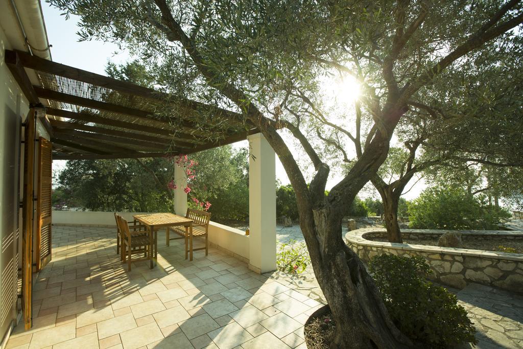 Nereidi Pool Villas Porto Ozias Zewnętrze zdjęcie
