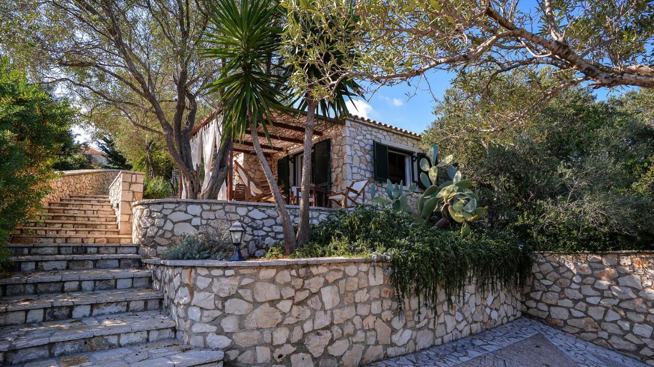 Nereidi Pool Villas Porto Ozias Zewnętrze zdjęcie